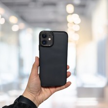 Haktan Kılıf iPhone 11 Arkası Buzlu Şeffaf Hassas Düğme Kamera Çıkıntılı Sert Mat Perfect