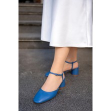 Laminta Eddy Mavi Yuvarlak Kalın Topuklu Küt Burunlu Toka Detaylı Kadın Topuklu Ayakkabı