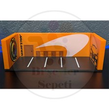 Bi'şeyler Sepeti 1:64 Mclaren Diorama Garaj Parking Diecast - Araç Dahil Değildir.