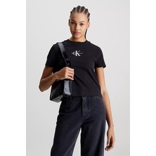 Kadın Kısa Kollu Yuvarlak Yaka T-Shirt - Siyah