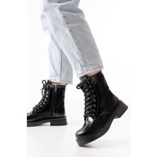 Siyah Rugan Düz Topuklu Bağcıklı Fermuarlı Günlük Kadın Bot Bayan BOT02-356