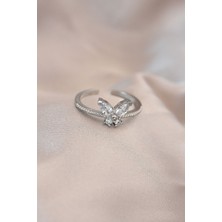 Shopzum Ayarlamalı Gümüş Renk Metal Zirkon Taş ve Kristal Taşlı Kelebek Model Yüzük