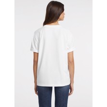 Beyaz Kadın Bisiklet Yaka Box Fit Desenli T-Shirt Gj Ss Cn Os Amerıcan - Organıc Cott