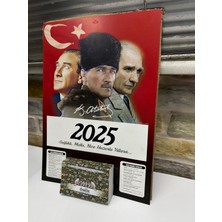 Ömür Takvim Atatürk Imzalı 4.bölge 2025 Kartonlu Yapraklı Duvar Takvimi