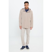 Altınyıldız Classics Erkek Vizon Standart Fit Normal Kesim Rüzgar Geçirmez Kapüşonlu Dik Yaka Mont Trençkot