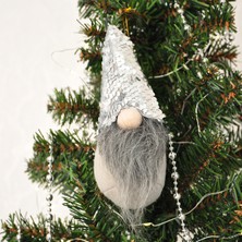 Kidspartim Yılbaşı Ağaç Dekor Süsü Gümüş Pullu Peluş Noel Baba Cüce 18 Cm