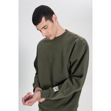 Loose Fit Rahat Kesim Bisiklet Yaka Zeytin Yeşili Sweatshirt