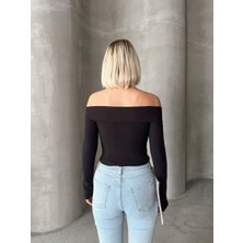 Madonna Yaka Fermuarlı Kadın Crop Badi