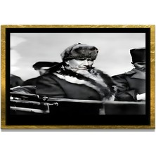 Marsilyan Yapay Zeka İle Yenilenmiş Atatürk Fotoğrafları Siyah Beyaz Cam Tablo, 3d Dekoratif Baskı 100