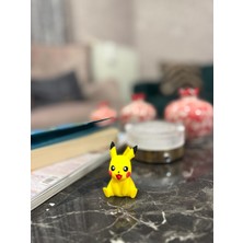 Pikaçhu Figürü - Sevimli Elektrik Pokémon'u
