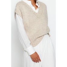 Ersefa Stil Modern Kadın Crop Standart Kol V Yaka Yumuşak Dokulu Triko Süveter