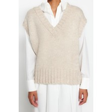 FRM Kadın Moda Şık V Yaka Standart Kol Crop Yumuşak Dokulu Triko Süveter