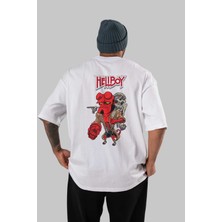 ankhisesHellboy (2) Arka Baskılı Beyaz Oversize T-Shirt Bisiklet Yaka Pamuk Erkek Kadın
