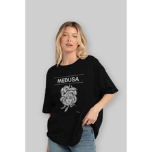 ankhises Medusa Ön Baskılı Siyah Oversize T-Shirt  Erkek Kadın Bisiklet Yaka