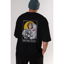 ankhises John Lennon Astronot Arka Baskılı Siyah Oversize T-Shirt  Erkek Kadın Bisiklet Yaka