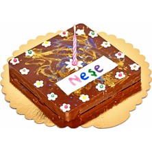 ChocChic Kişiye Özel Doğum Günü Pasta Formlu Dubai Çikolatası