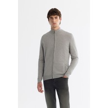 AVVA Erkek Gri Dik Yaka Fermuarlı Önü Desenli Soft Touch Triko Regular Fit Hırka A42Y5077