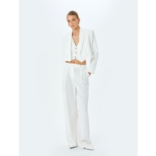 Koton Düğmeli Kruvaze Crop Blazer Ceket