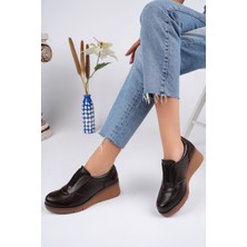 Akgün Terlik Akgün  Deri Kahve Anatomik Taban Rahat Ayakkabı