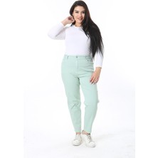 Kadın Büyük Beden Yeşil Gabardin Kumaş 5 Cepli Likralı Pantolon 65N38394