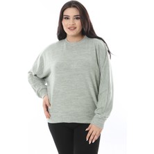 Şans Kadın Büyük Beden Yeşil Yumoş Kumaş Yarasa Kollu Bluz 65N38636