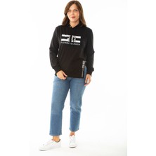 Kadın Büyük Beden Oranj Taş ve Baskı Detaylı Kapşonlu Yan Yırtmaçlı Sweatshirt 65N36867