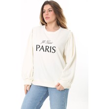Kadın Büyük Beden Kemik Omuz Büzgülü Nakış ve Süs Düğme Detaylı Sweatshirt 65N37526