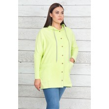 Kadın Yeşil Pamuklu Kumaş Kapüşonlu Ön Düğmeli Sweatshirt 65N20439