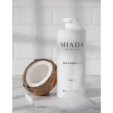 MIADA BEAUTY Coconut Duş Jeli ve Vücut Peelingi Seti