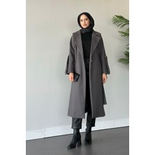 Bayan Kaşe Kaban