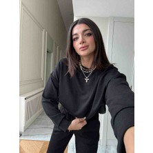 Spor ve Günlük Kullanım Için Modern Kadın Eşofman Takımı