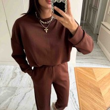 Spor ve Günlük Kullanım Için Modern Kadın Eşofman Takımı