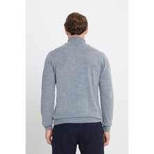 ALTINYILDIZ CLASSICS Erkek Gri Melanj Tüylenme Yapmayan Anti Pilling Özellikli Standart Fit Tam Balıkçı Yaka Triko Kazak