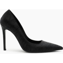 Tonny Black Kadın Siyah Neolit Taban Desenli Sivri Burunlu Yüksek Topuklu Ayakkabı