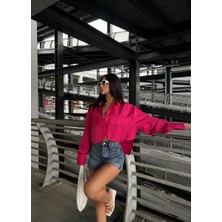Moda Önü Cep Detaylı Arkası Uzun Crop Gömlek