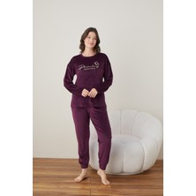 Lukitus Baskılı Kadife Pijama Takımı
