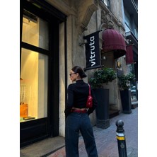 Lymens Fashion Siyah Dik Yaka Crop Kazak - Modern ve Minimalist Şıklık