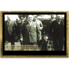 Marsilyan Yapay Zeka ile Yenilenmiş Atatürk Fotoğrafları Siyah Beyaz Cam Tablo, 3D Dekoratif Baskı 554