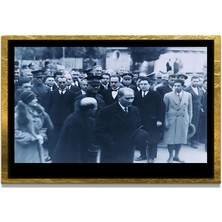 Marsilyan Yapay Zeka ile Yenilenmiş Atatürk Fotoğrafları Siyah Beyaz Cam Tablo, 3D Dekoratif Baskı 256