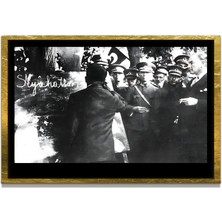 Marsilyan Yapay Zeka ile Yenilenmiş Atatürk Fotoğrafları Siyah Beyaz Cam Tablo, 3D Dekoratif Baskı 212