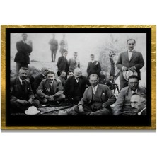 Marsilyan Yapay Zeka ile Yenilenmiş Atatürk Fotoğrafları Siyah Beyaz Cam Tablo, 3D Dekoratif Baskı 78