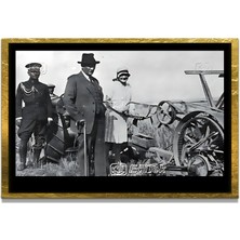 Marsilyan Yapay Zeka ile Yenilenmiş Atatürk Fotoğrafları Siyah Beyaz Cam Tablo, 3D Dekoratif Baskı 48