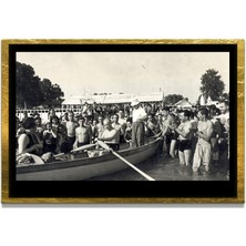 Marsilyan Yapay Zeka ile Yenilenmiş Atatürk Fotoğrafları Siyah Beyaz Cam Tablo, 3D Dekoratif Baskı 775