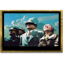 Marsilyan Yapay Zeka ile Yenilenmiş Atatürk Fotoğrafları Siyah Beyaz Cam Tablo, 3D Dekoratif Baskı 468