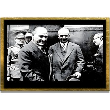 Marsilyan Yapay Zeka ile Yenilenmiş Atatürk Fotoğrafları Siyah Beyaz Cam Tablo, 3D Dekoratif Baskı 493