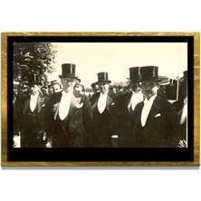 Marsilyan Yapay Zeka ile Yenilenmiş Atatürk Fotoğrafları Siyah Beyaz Cam Tablo, 3D Dekoratif Baskı 804