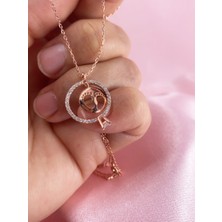 Neva Jewelry Tektaş Yüzüklü Ayak İzi Kolye