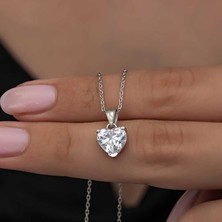 Cey jewelry Gümüş Beyaz Taşlı Kalpli Kadın Kolye