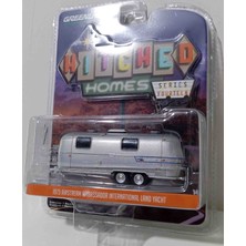 Greenlight 1:64 Ölçek 1973 Airstream Ambassador Caravan