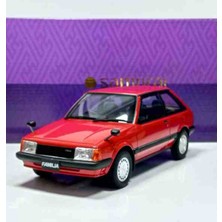 Kyosho 1:18 Mazda Familia 700 Limited 299 ( Reçine Kapalı Gövde Model